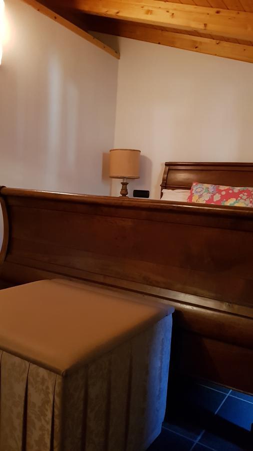 B&B Benessere La Casa Nera Breno Buitenkant foto